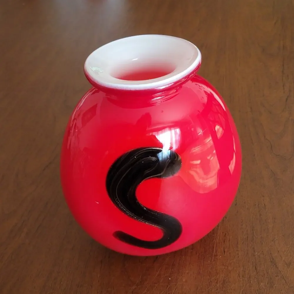 Vintage Tango Glass Vase Red White Cased Art Glass Black Swirl Hand Blown 9